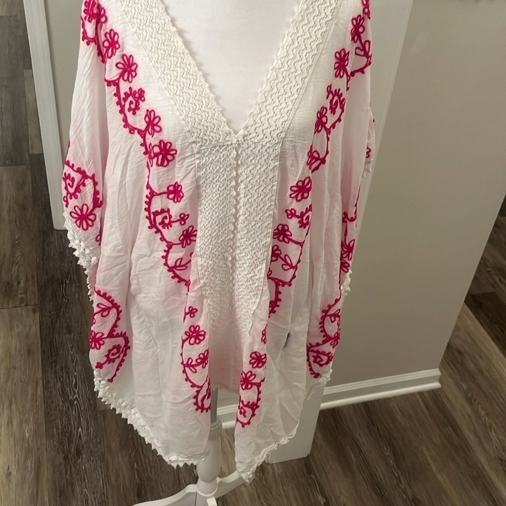 Beach by Exist Cotton Embroidered kaftan hot pink detailing swim Coverup size L